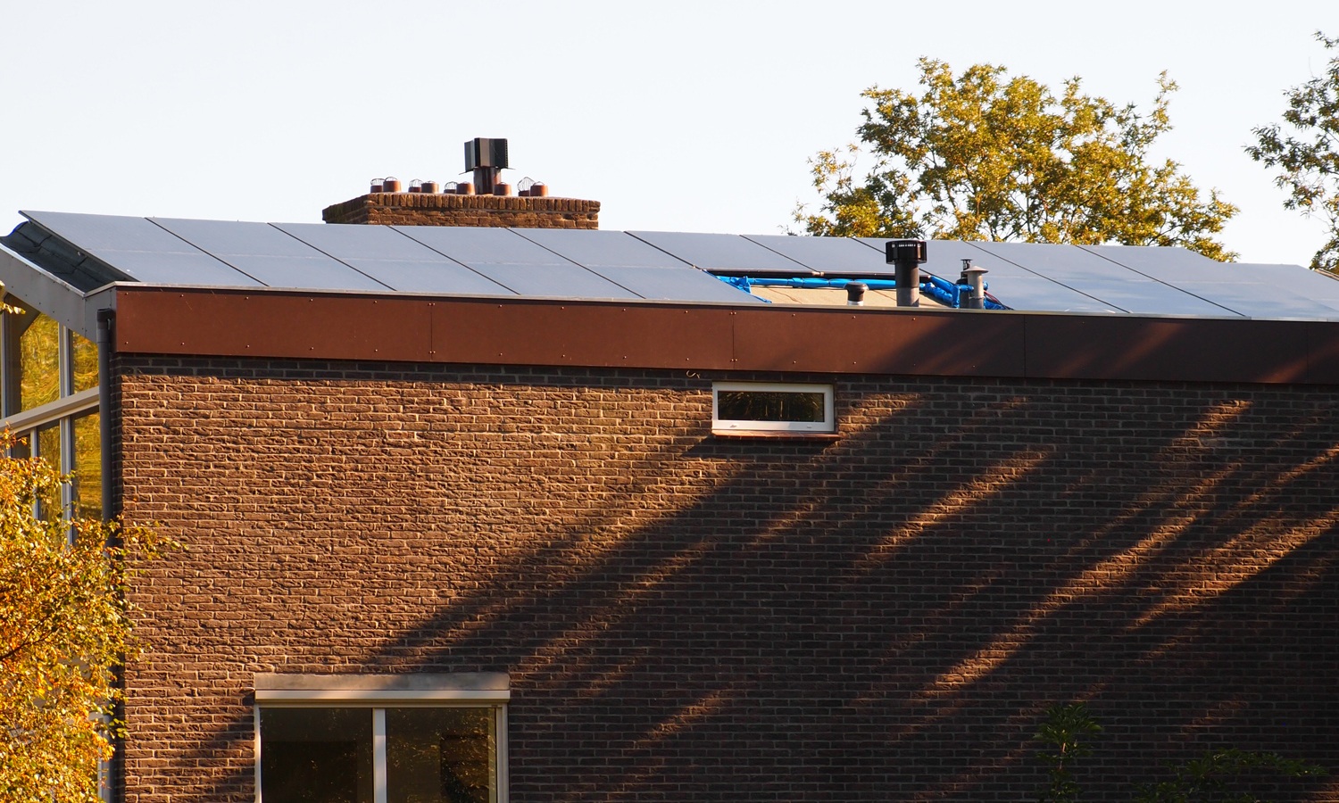 Triple Solar PVT warmtepomp paneel huis 04