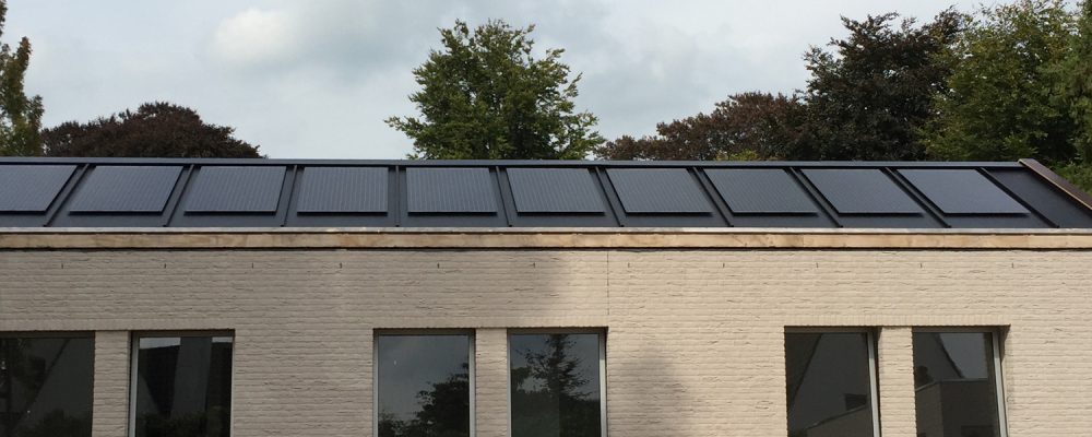 Triple Solar PVT warmtepomp paneel Zeegers vooraanzicht
