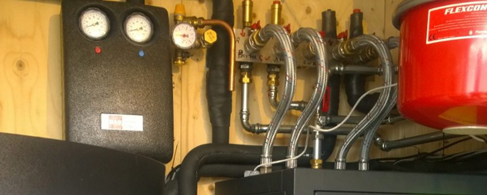 Triple Solar PVT warmtepomp paneel technische installatie