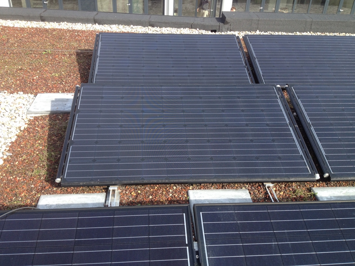 Triple Solar PVT warmtepomp paneel amundsen panelen groot Amundsenhof PVT panelen