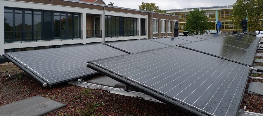 Triple Solar PVT warmtepomp paneel amundsen panelen Amundsenhof Amsterdam 32 PVT panelen