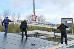 PVT paneel plaatsen op dak tbv warmtepomp Triple Solar met stadsverwarming-foto054