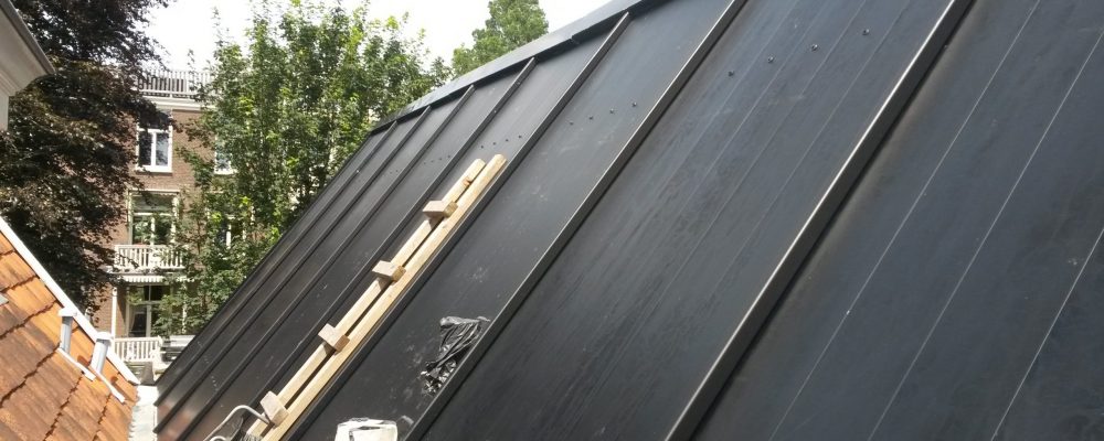 Triple-Solar-PVT-paneel-warmtepomppaneel-huis-dakconstructie-01