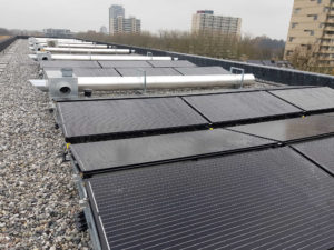 PVT-heat pump solar panels-Den-Bosch-Zuiderschans-83-apartements-Dura-Vermeer-installation-roof-04