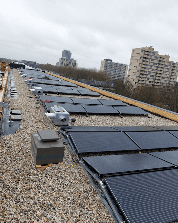 PVT-panelen-Zuiderschans-Den-Bosch-Dura-Vermeer-Triple-Solar-appartmenten-verduurzamen-warmtepomp-bron-Den-Bosch-MR-02
